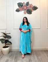 Turquoise velvet anarkali with shawl - kasumi.in