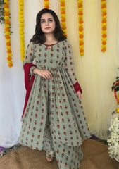 Hand embroidered printed Georgette kurta set