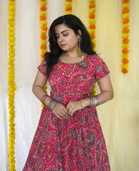 Party wear Hand embroidered Pink Lehnga set