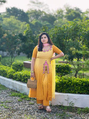 Hand embroidered yellow shaded kurta set