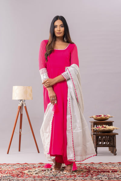 Pink georgette anarakli