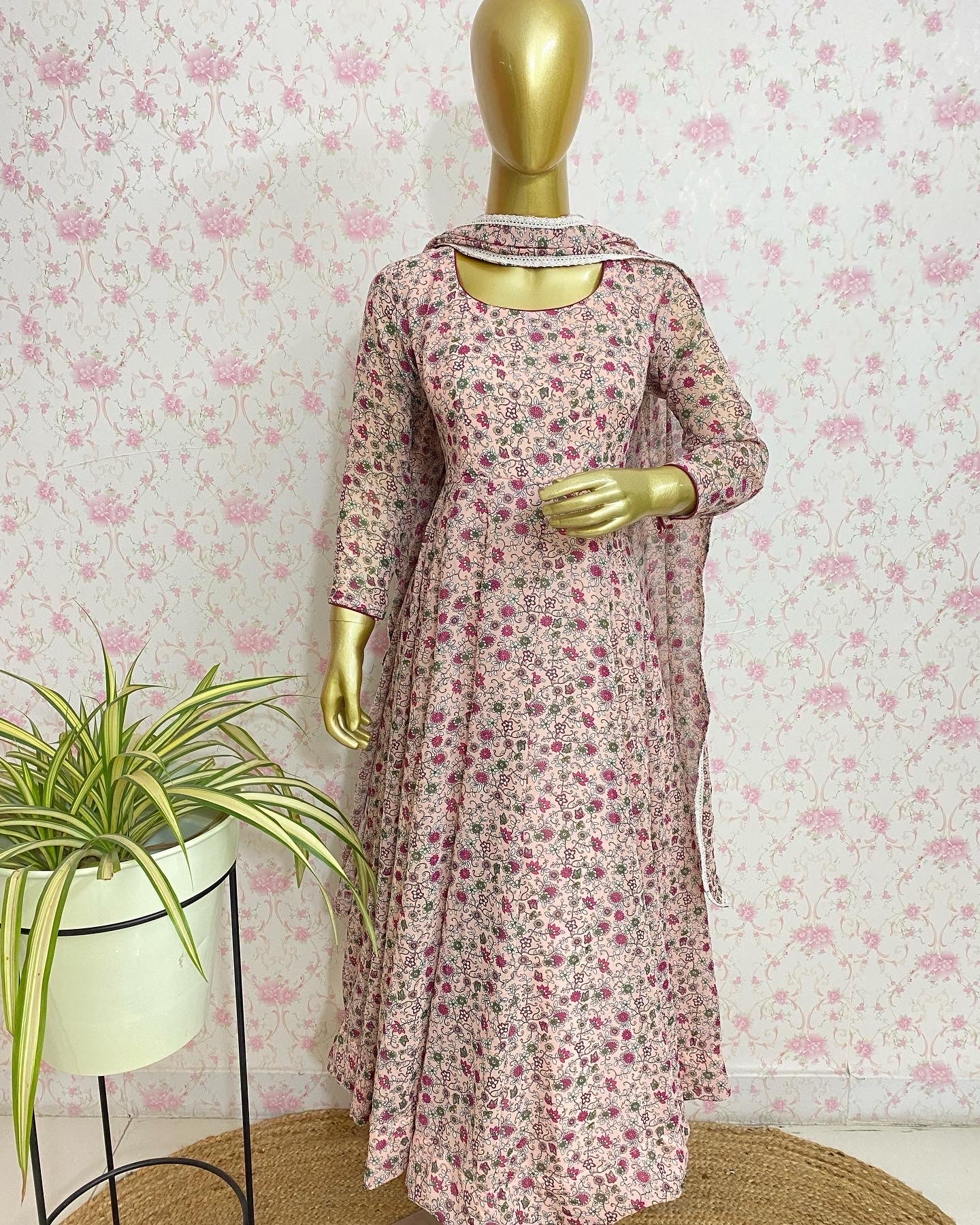 Pink georgette dress - kasumi.in