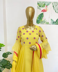 Yellow embroidered dress - kasumi.in
