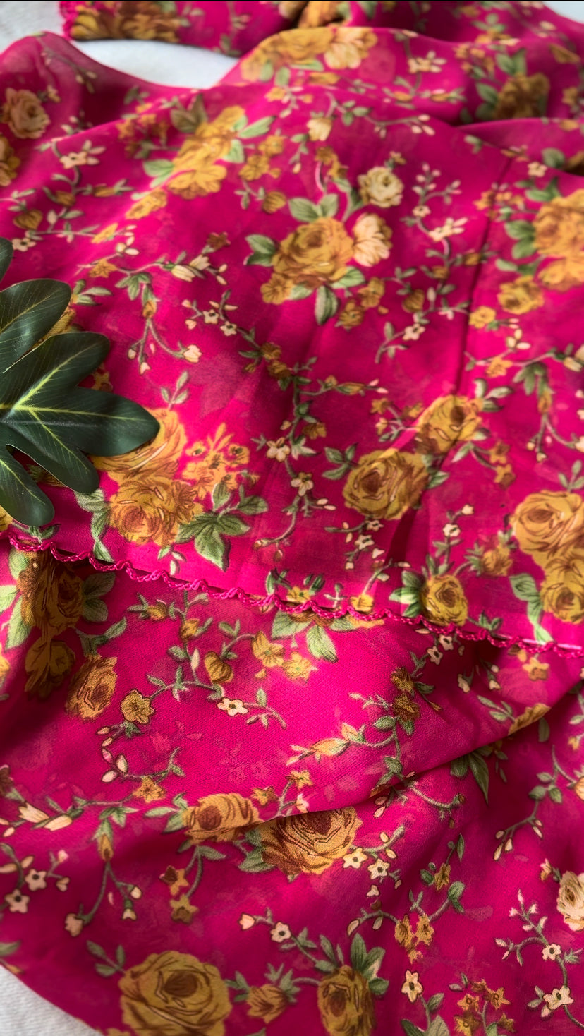 Magenta floral print georgette saree - kasumi.in