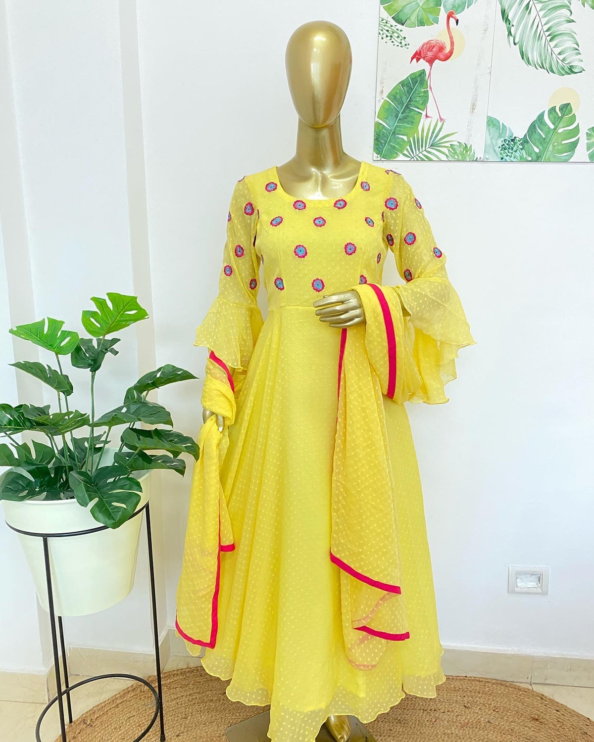 Yellow embroidered dress - kasumi.in
