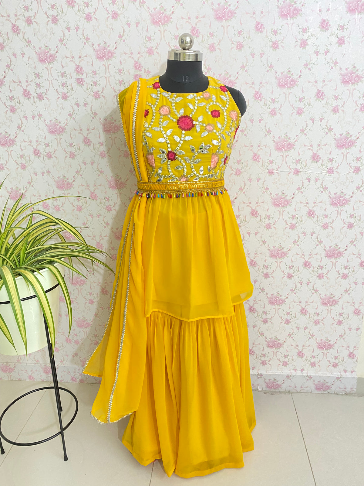 Yellow georgette dress - kasumi.in