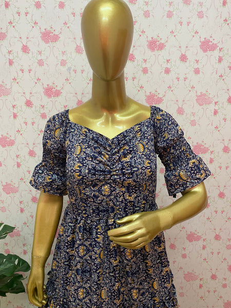 Printed blue crepe midi